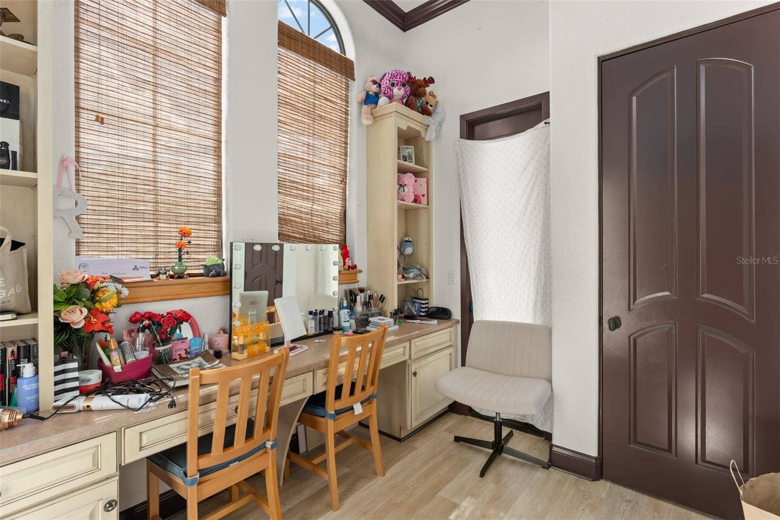 8142 TIBET BUTLER DRIVE, Windermere, FL 34786 8142 TIBET BUTLER DRIVE, Windermere, FL 34786