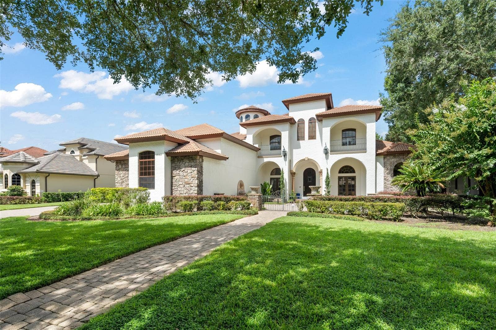 8142 TIBET BUTLER DRIVE, Windermere, FL 34786 8142 TIBET BUTLER DRIVE, Windermere, FL 34786