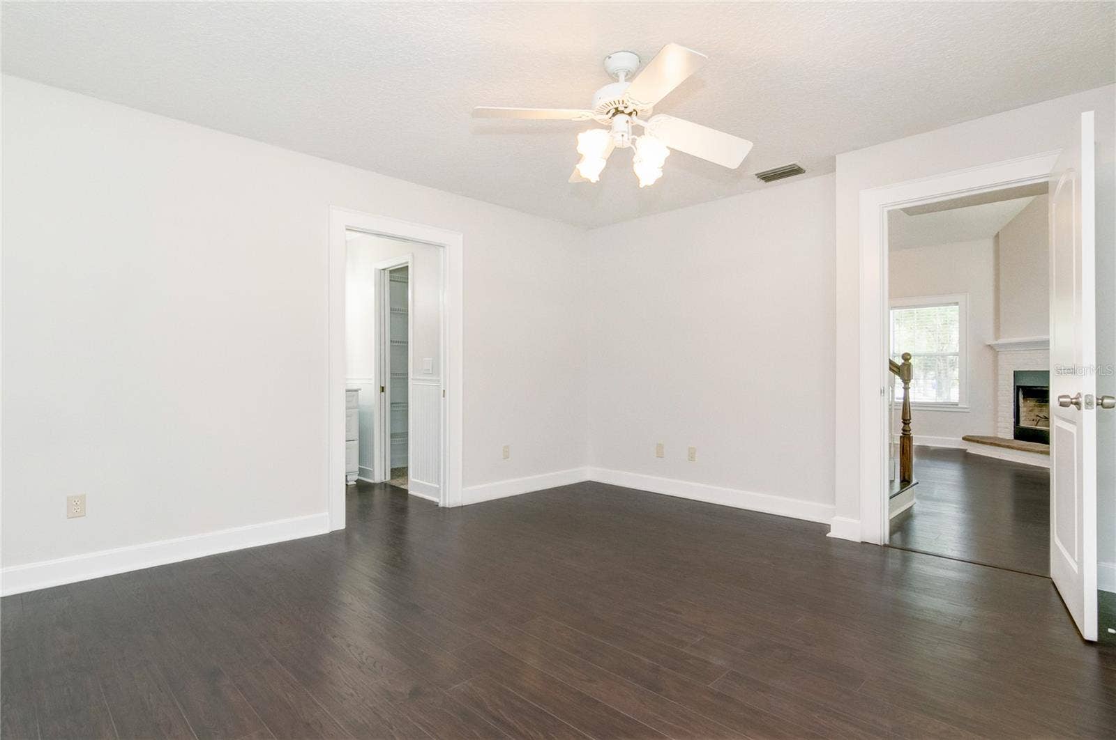 933 LAKE ELSIE DRIVE, Tavares, FL 32778 933 LAKE ELSIE DRIVE, Tavares, FL 32778