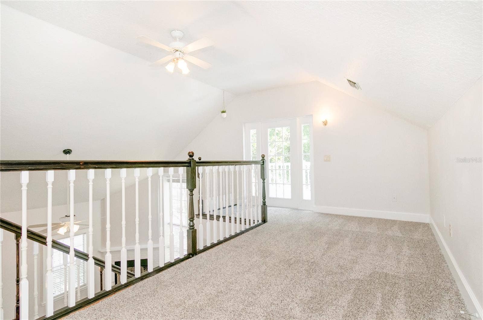 933 LAKE ELSIE DRIVE, Tavares, FL 32778 933 LAKE ELSIE DRIVE, Tavares, FL 32778