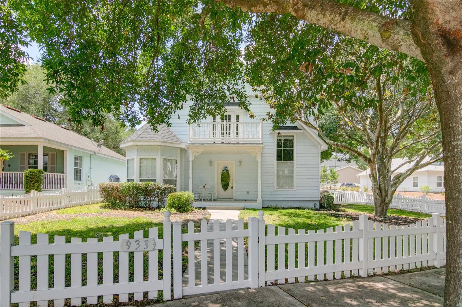 933 LAKE ELSIE DRIVE, Tavares, FL 32778 933 LAKE ELSIE DRIVE, Tavares, FL 32778