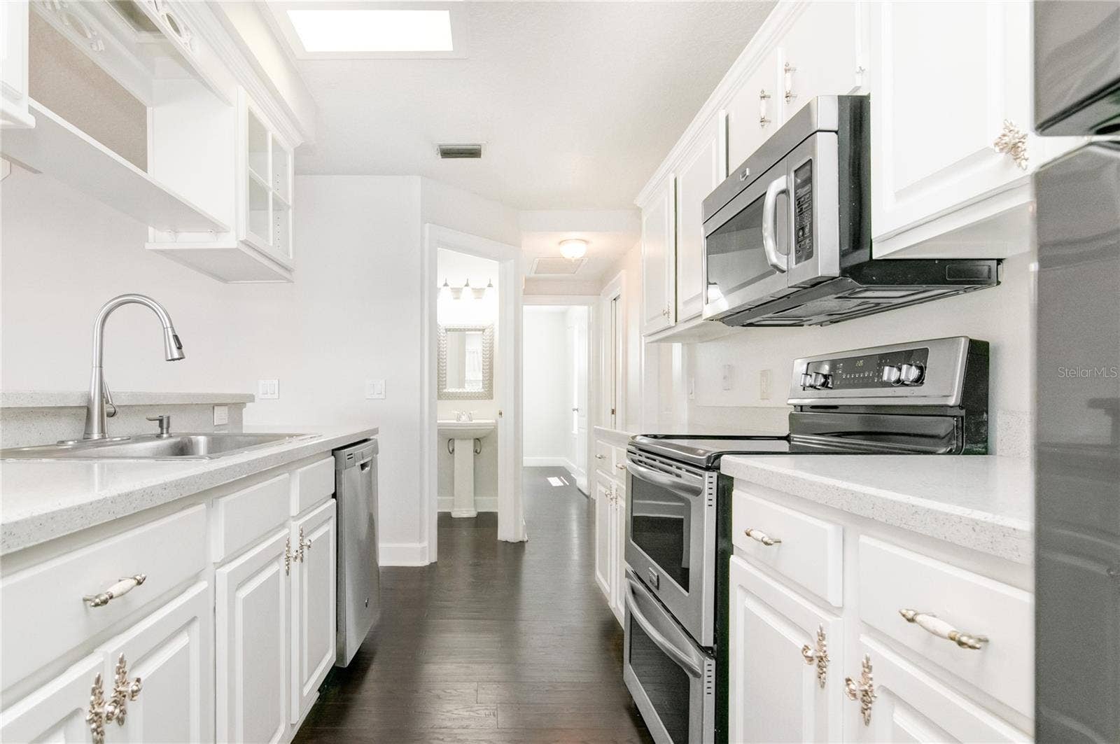 933 LAKE ELSIE DRIVE, Tavares, FL 32778 933 LAKE ELSIE DRIVE, Tavares, FL 32778