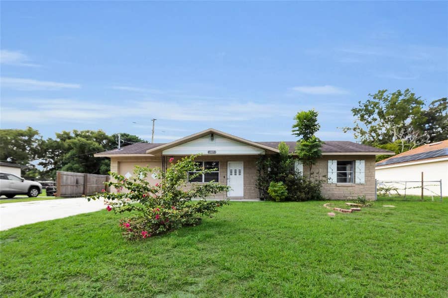 Property photo for 207 ELAINE DRIVE, Auburndale, FL