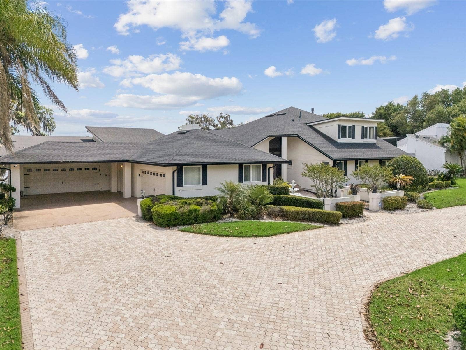 4301 DOWN POINT LANE, Windermere, FL 34786 Shows 2 car carport