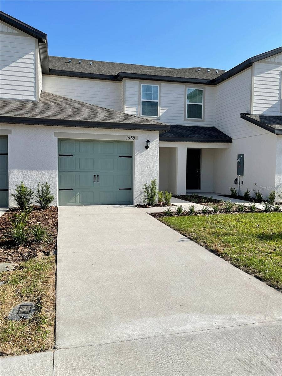 1589 WYNFORD CIRCLE, Tavares, FL 32778
