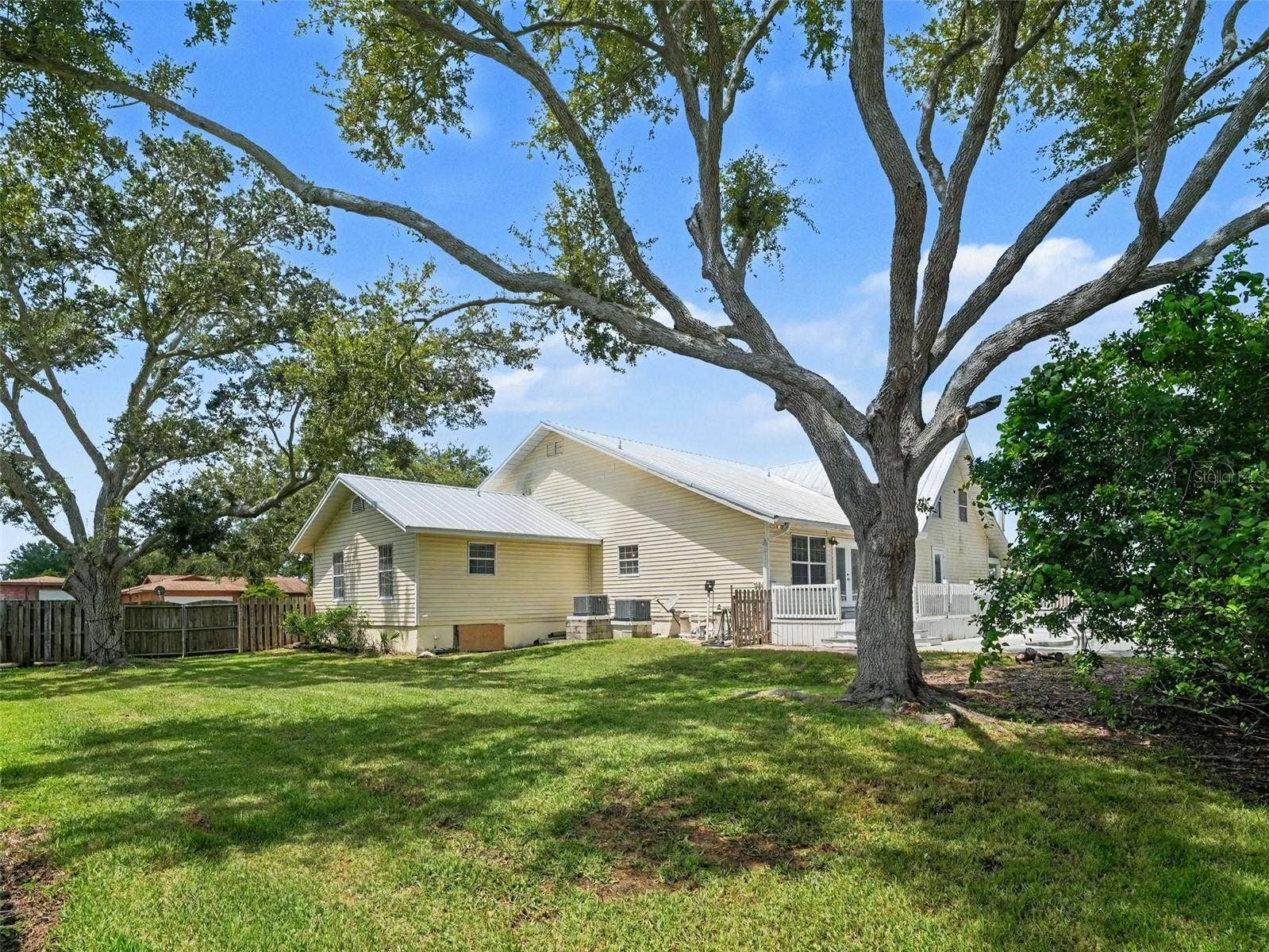 1612 20TH AVENUE W, Palmetto, FL 34221 1612 20TH AVENUE W, Palmetto, FL 34221