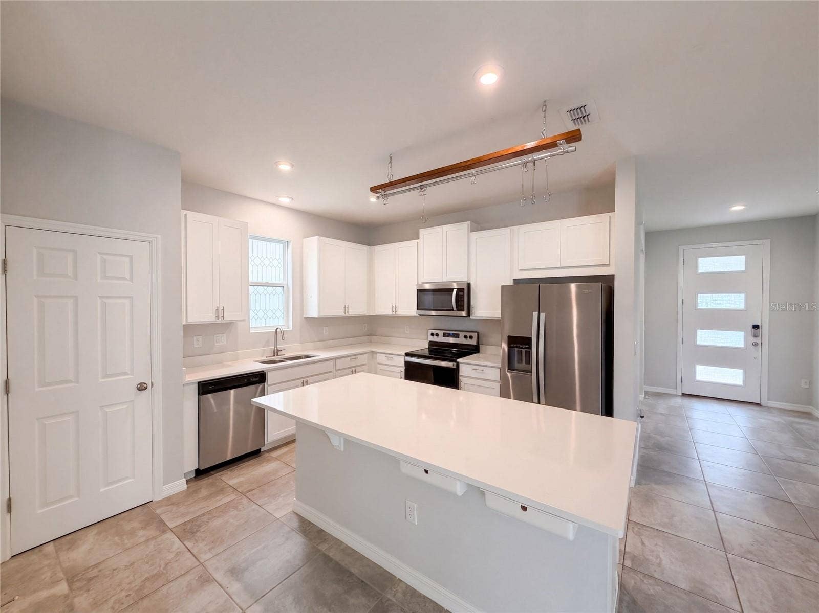 11945 GLOBE STREET, Orlando, FL 32832 11945 GLOBE STREET, Orlando, FL 32832