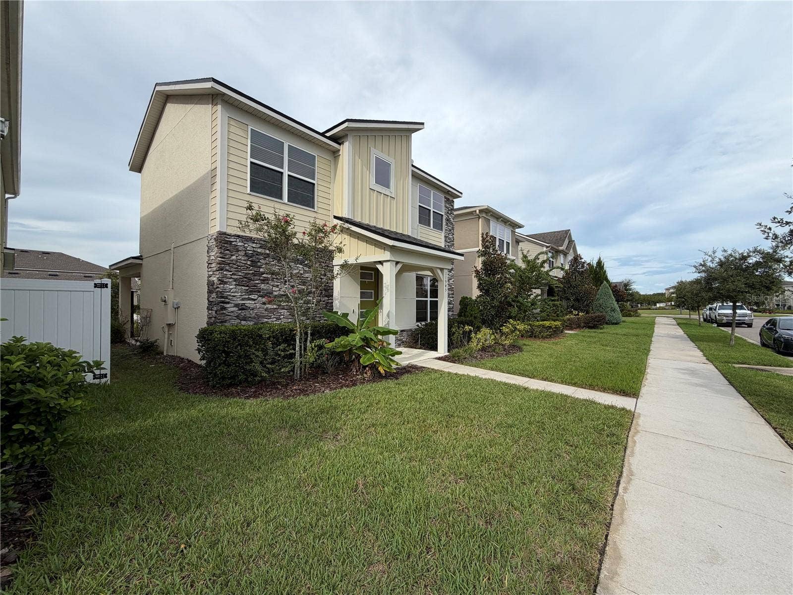 11945 GLOBE STREET, Orlando, FL 32832 11945 GLOBE STREET, Orlando, FL 32832
