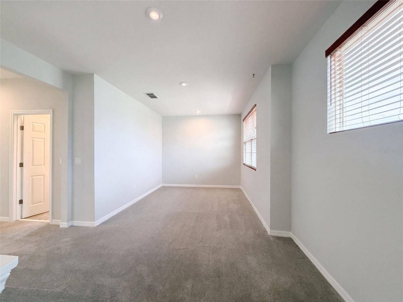11945 GLOBE STREET, Orlando, FL 32832 11945 GLOBE STREET, Orlando, FL 32832