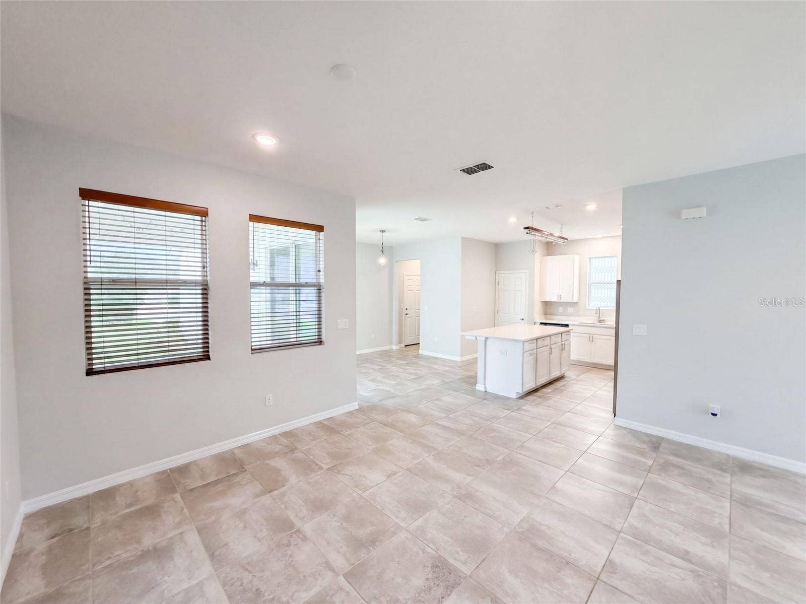 11945 GLOBE STREET, Orlando, FL 32832 11945 GLOBE STREET, Orlando, FL 32832