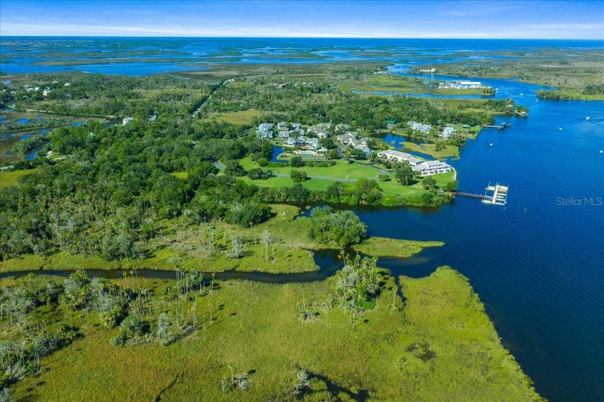 2825 N RIVERS EDGE BOULEVARD, Crystal River, FL 34429