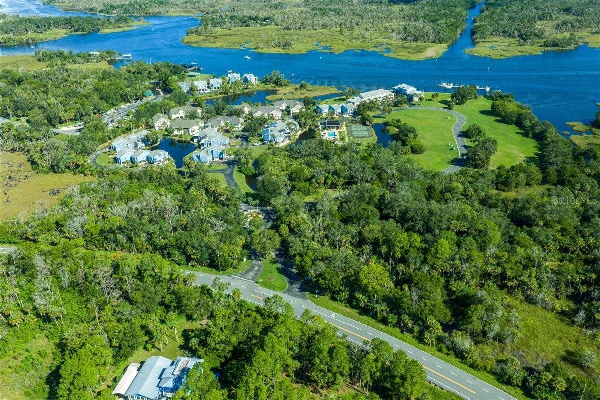 2825 N RIVERS EDGE BOULEVARD, Crystal River, FL 34429