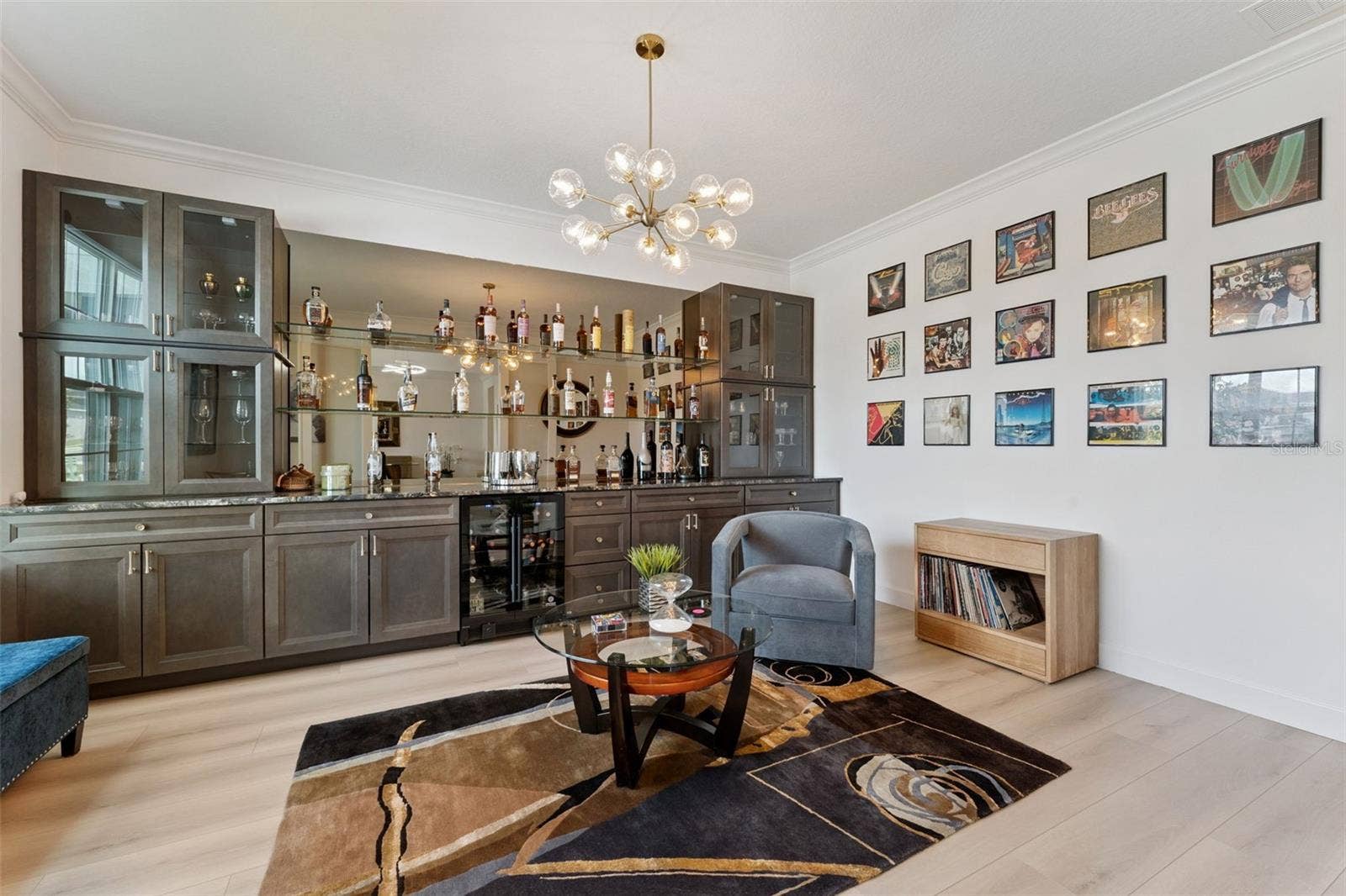 2612 RAVENCLIFFE TERRACE, Oviedo, FL 32765 Bar/Entertaining area