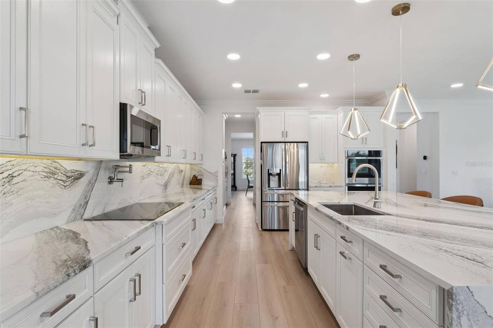 2612 RAVENCLIFFE TERRACE, Oviedo, FL 32765 Chef's Kitchen