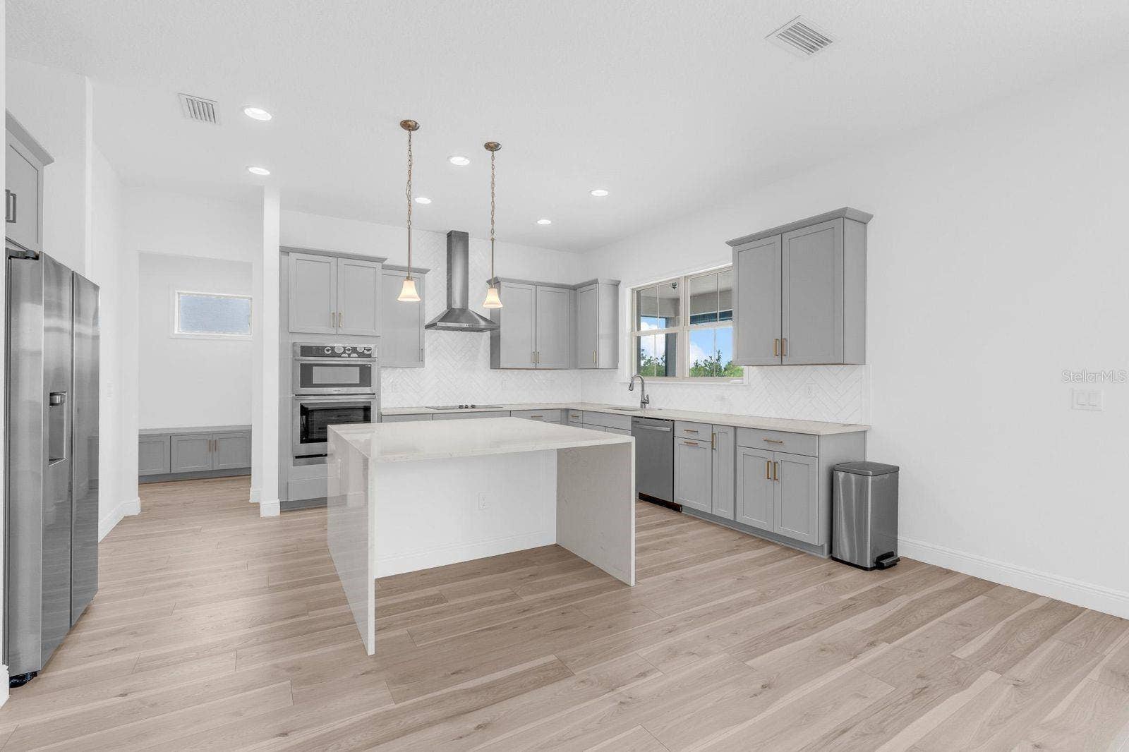 13622 ABBERWICK DRIVE, Orlando, FL 32832 13622 ABBERWICK DRIVE, Orlando, FL 32832