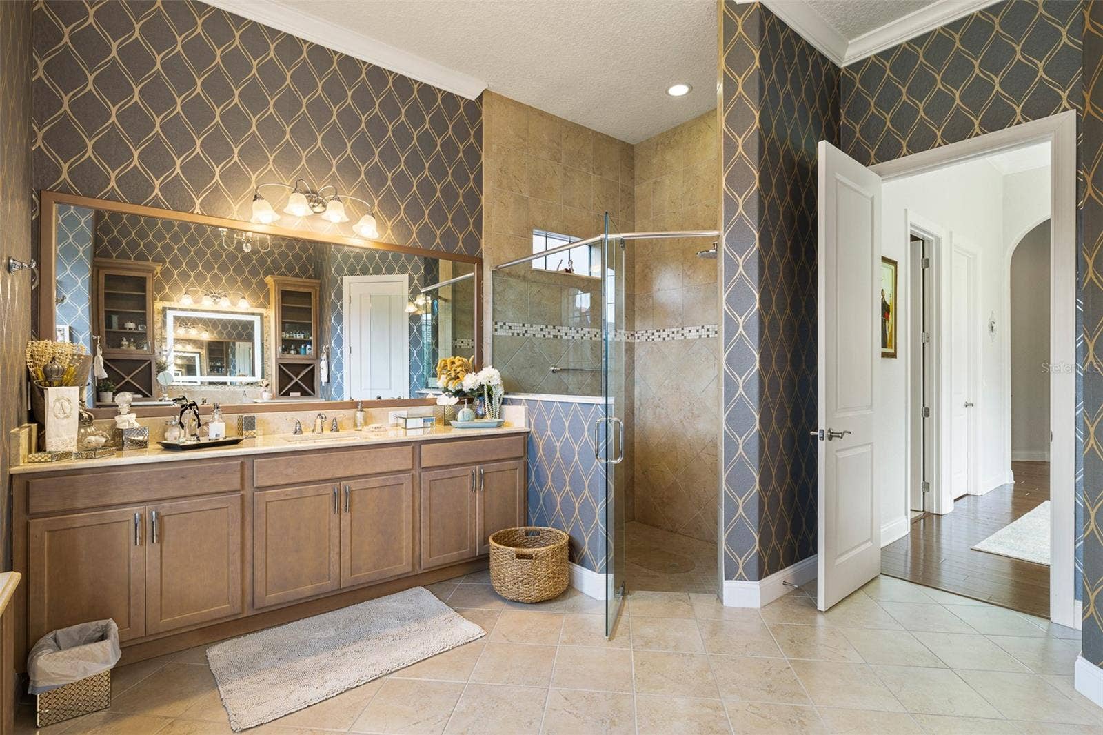 4243 ISABELLA CIRCLE, Windermere, FL 34786 4243 ISABELLA CIRCLE, Windermere, FL 34786