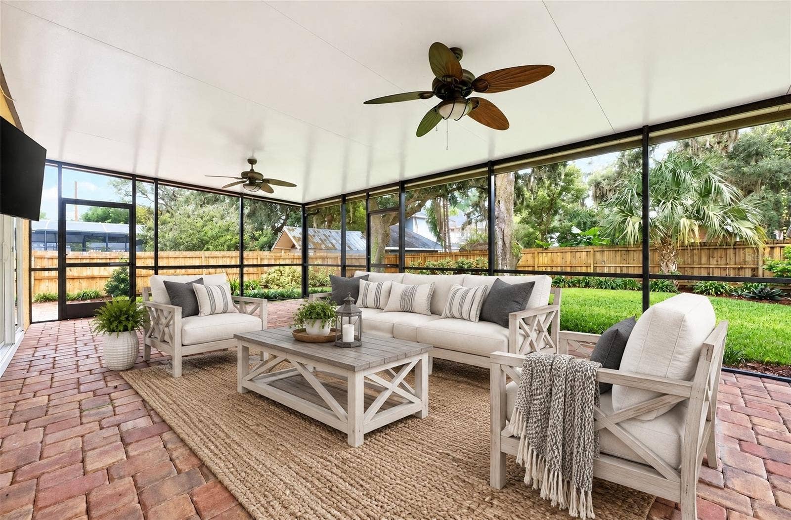 Expansive screened lanai. Virtually Staged.