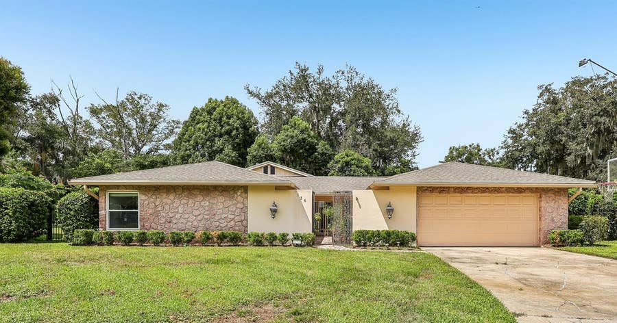 Property photo for 126 HEATHER HL, Longwood, FL