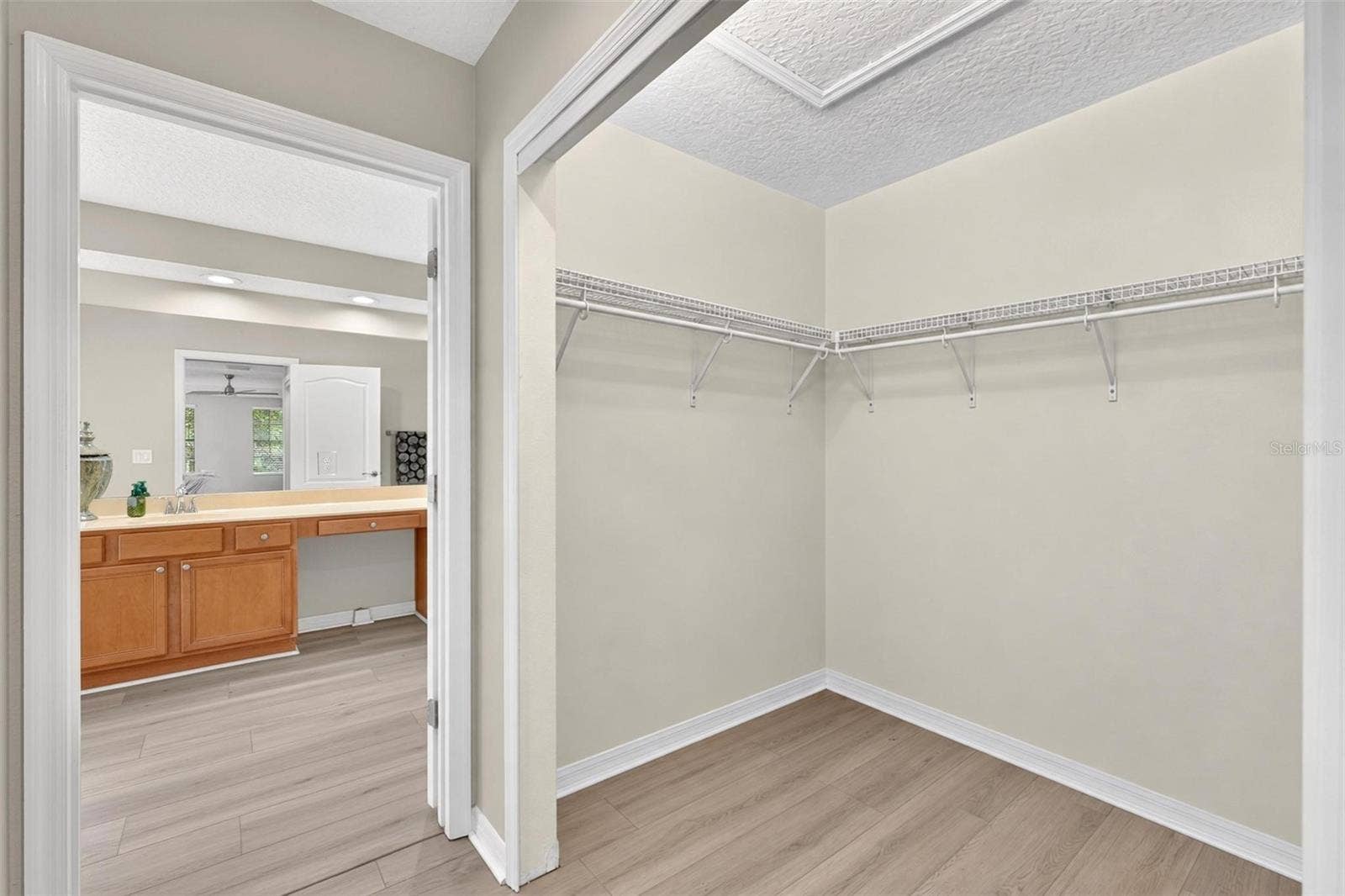 229 BLUE CRYSTAL DRIVE, Deland, FL 32720