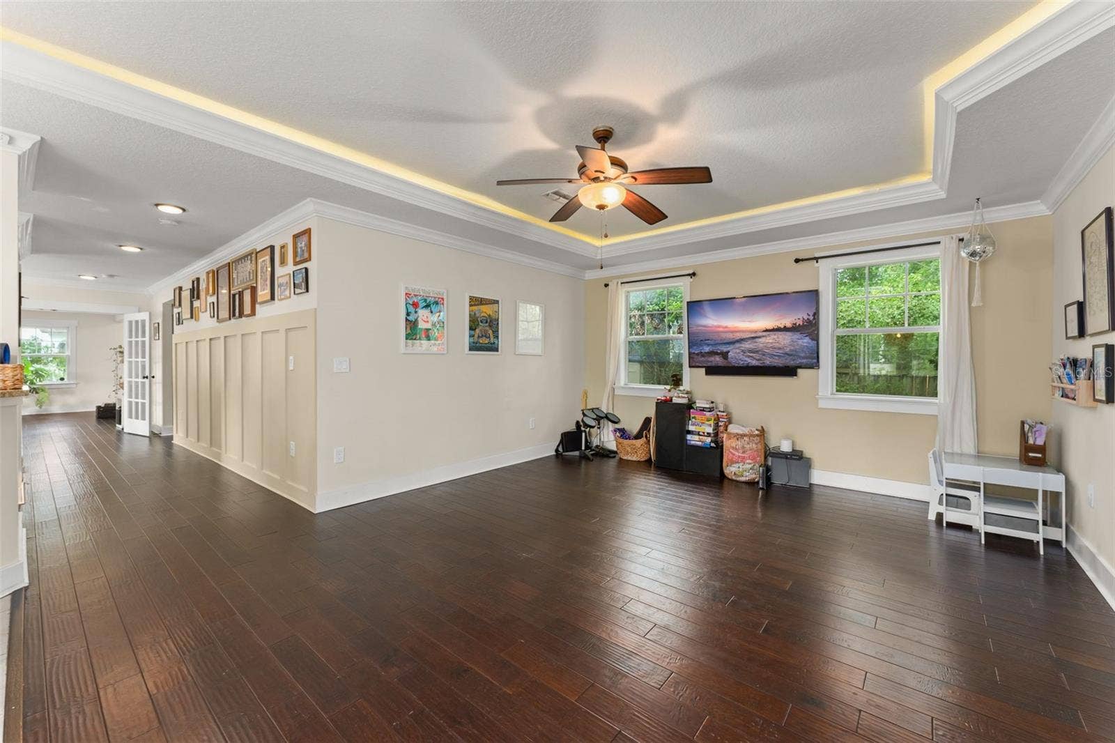 1527 MOUNT VERNON STREET, Orlando, FL 32803 Family Room