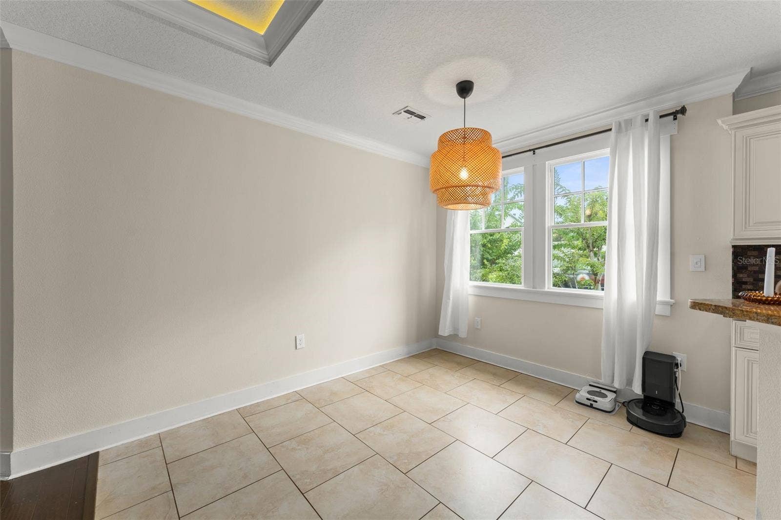1527 MOUNT VERNON STREET, Orlando, FL 32803 Breakfast Room