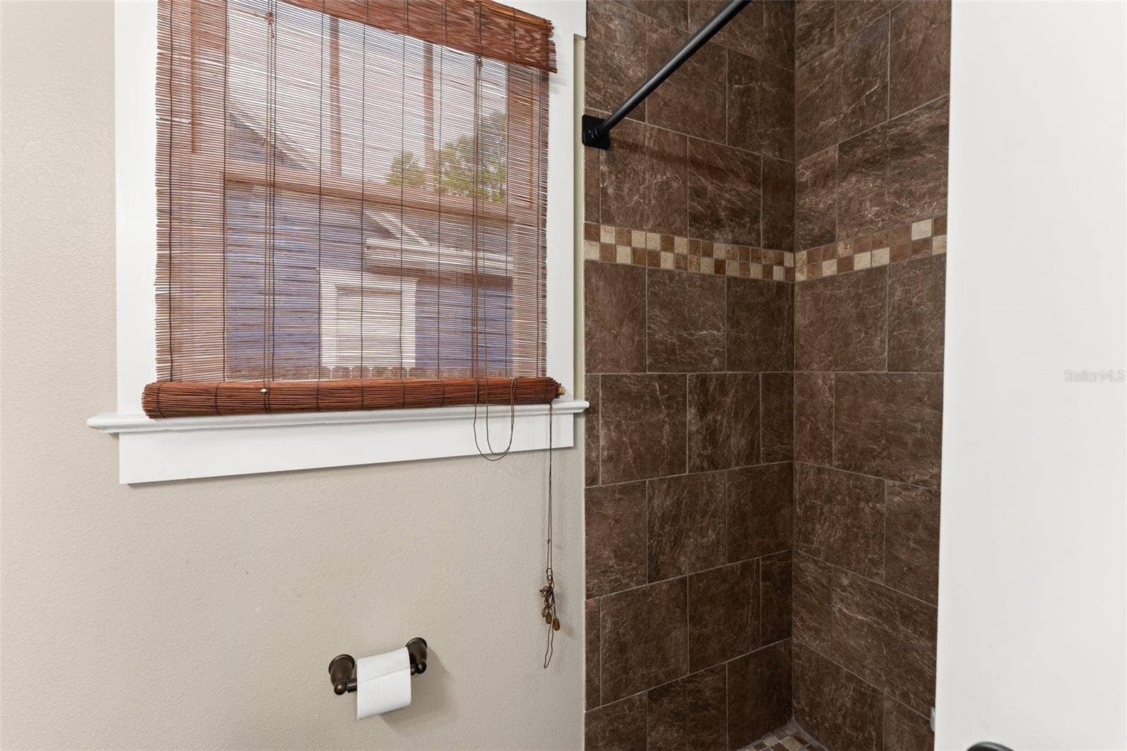 1527 MOUNT VERNON STREET, Orlando, FL 32803 Primary Bath