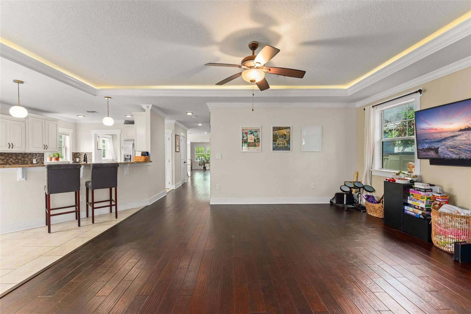 1527 MOUNT VERNON STREET, Orlando, FL 32803 Family Room