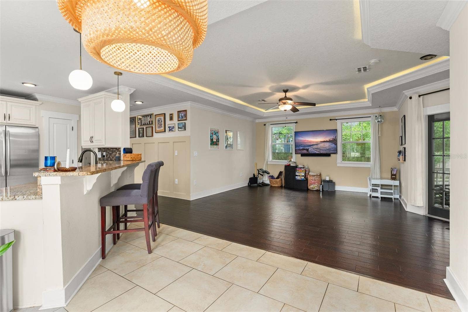 1527 MOUNT VERNON STREET, Orlando, FL 32803 Family Room