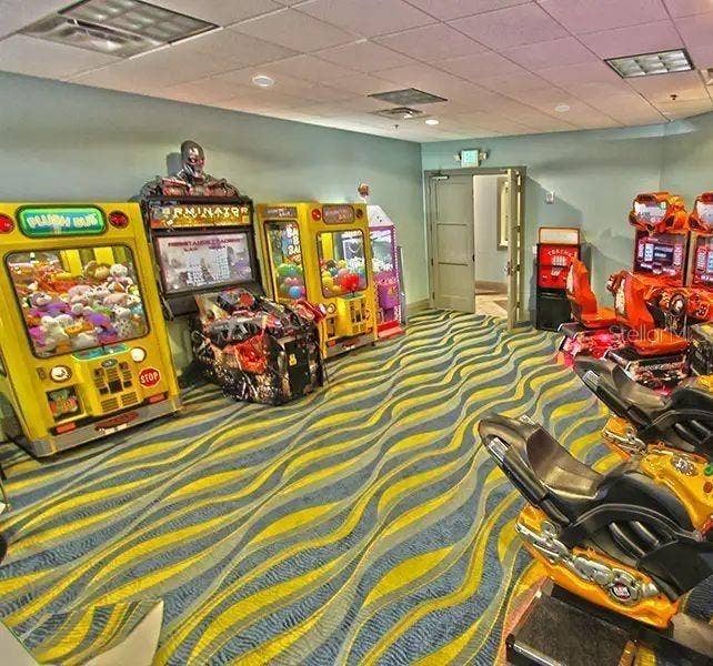 949 LEADER STREET, Davenport, FL 33896 Oasis Arcade