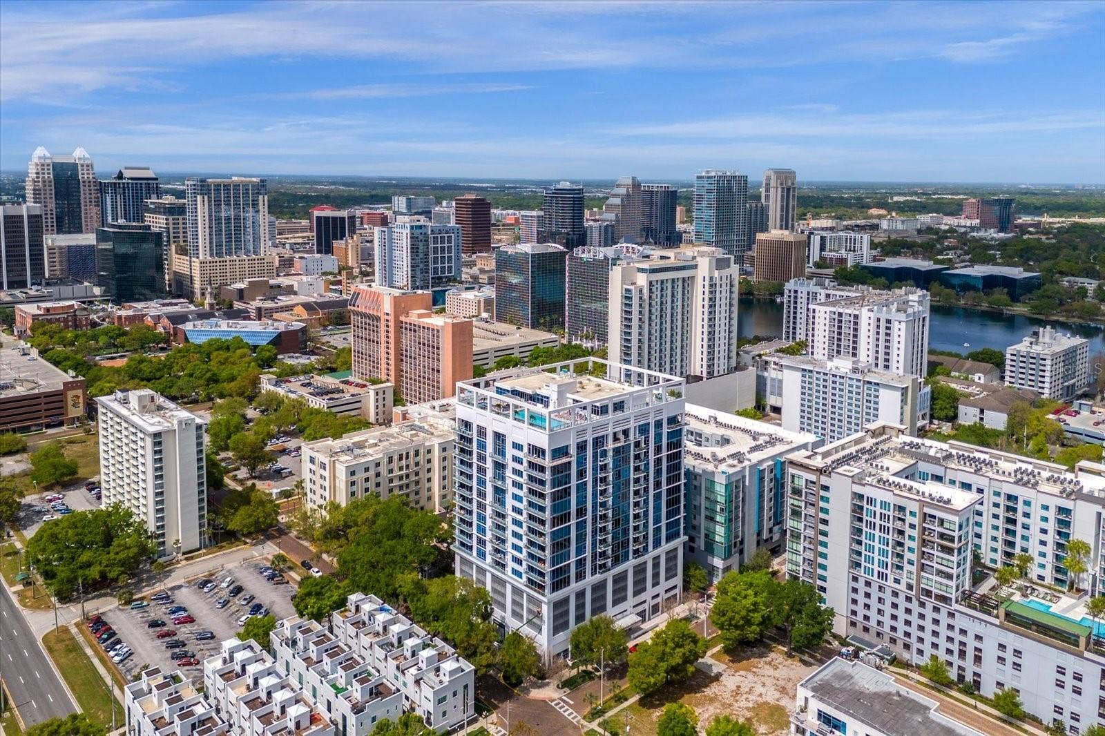 260 S OSCEOLA AVENUE, #1406, Orlando, FL 32801 Star Tower. Downtown Orlando. 32801. Corner Unit 1406 faces directly towards the former Suntrust building.
