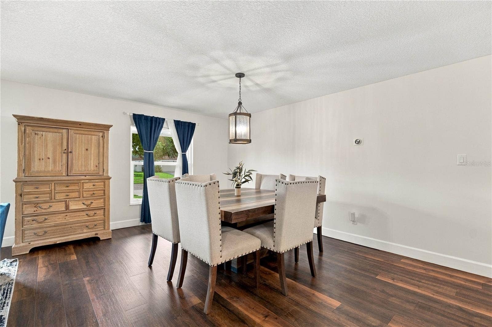 6610 ORANGE KNOLL DRIVE, Belle Isle, FL 32812 6610 ORANGE KNOLL DRIVE, Belle Isle, FL 32812