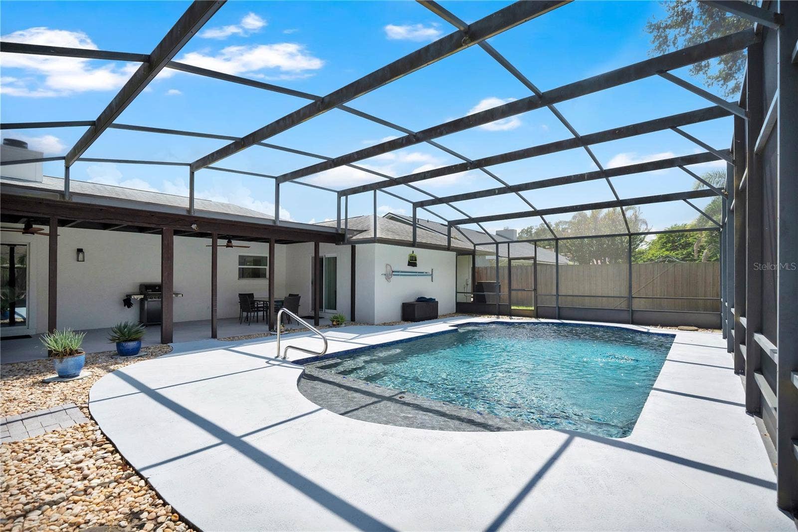 6610 ORANGE KNOLL DRIVE, Belle Isle, FL 32812 6610 ORANGE KNOLL DRIVE, Belle Isle, FL 32812