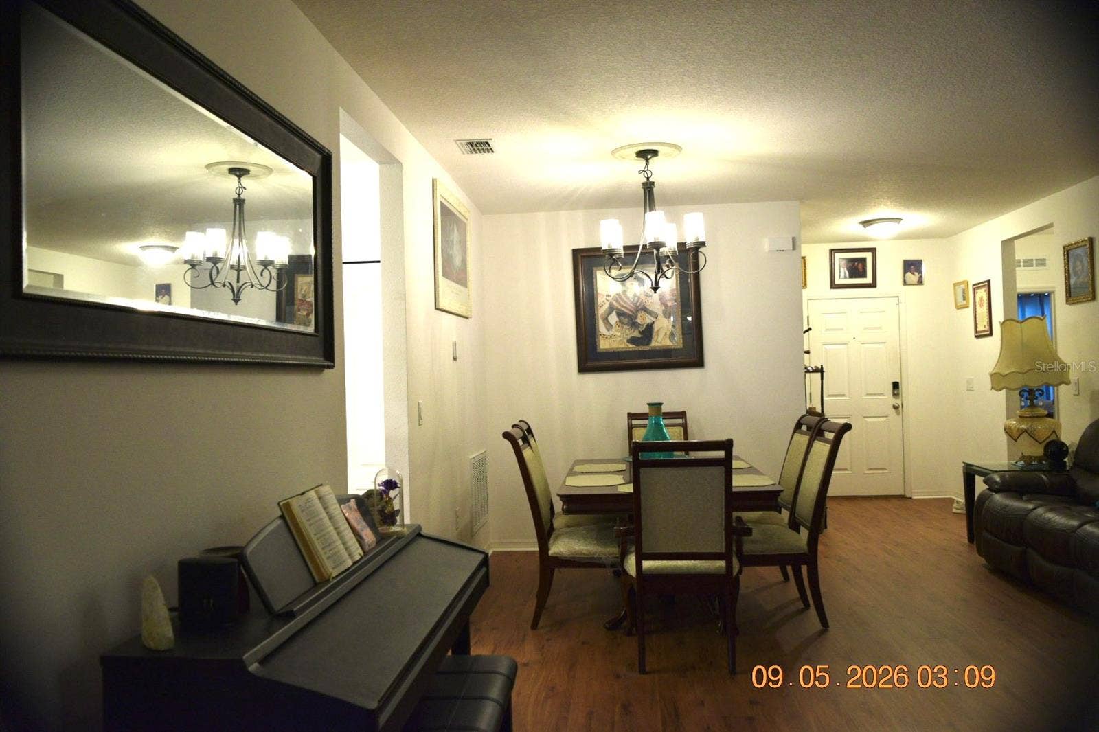 139 W FIESTA KEY LOOP W, Deland, FL 32720 139 W FIESTA KEY LOOP W, Deland, FL 32720