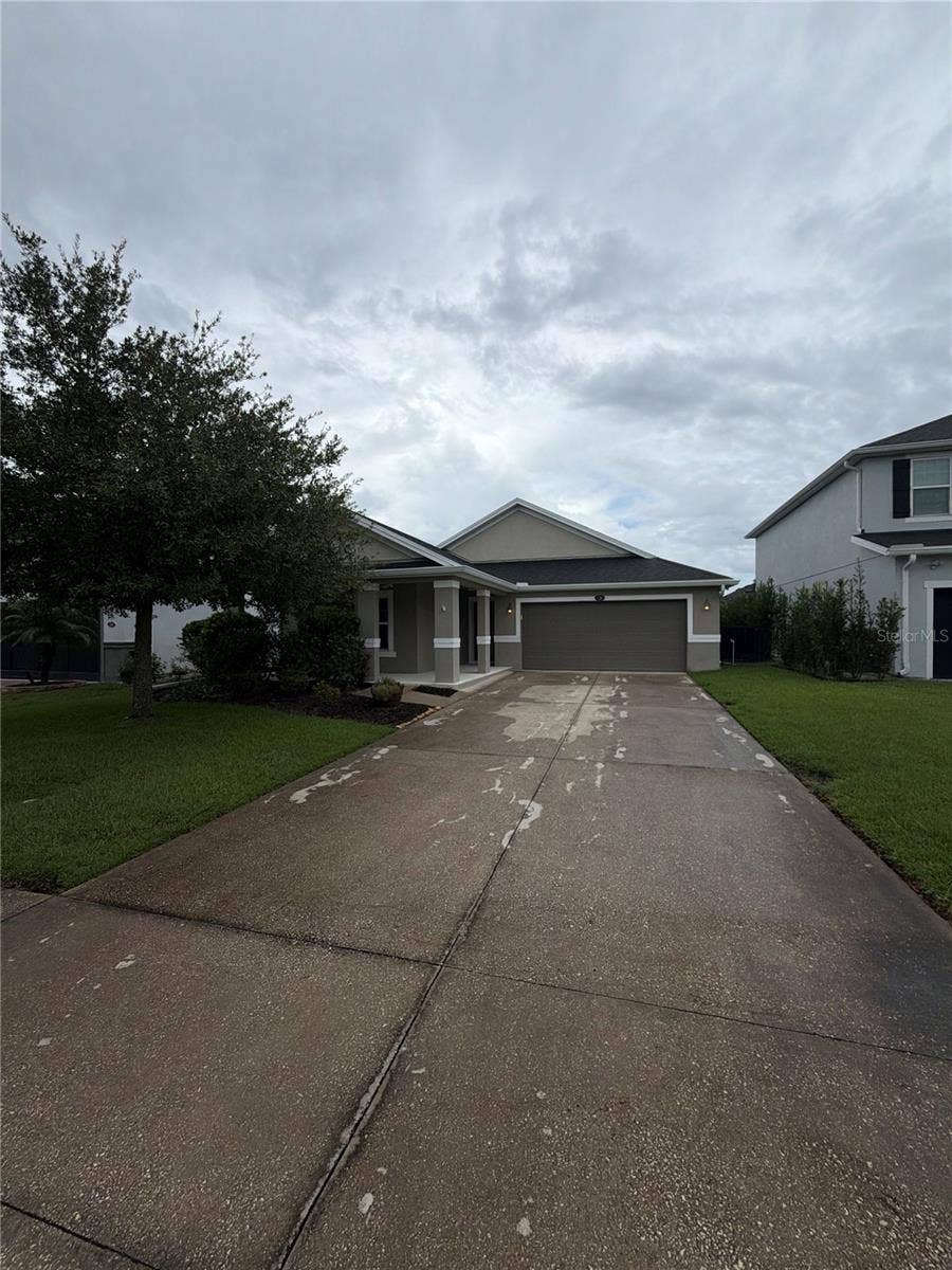 120 PRESTWICK GRANDE DRIVE, Daytona Beach, FL 32124