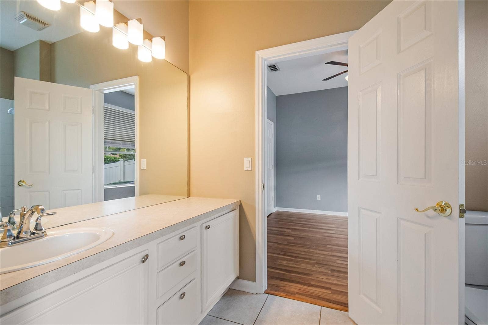 116 OAK GROVE CIRCLE, Lake Mary, FL 32746 116 OAK GROVE CIRCLE, Lake Mary, FL 32746