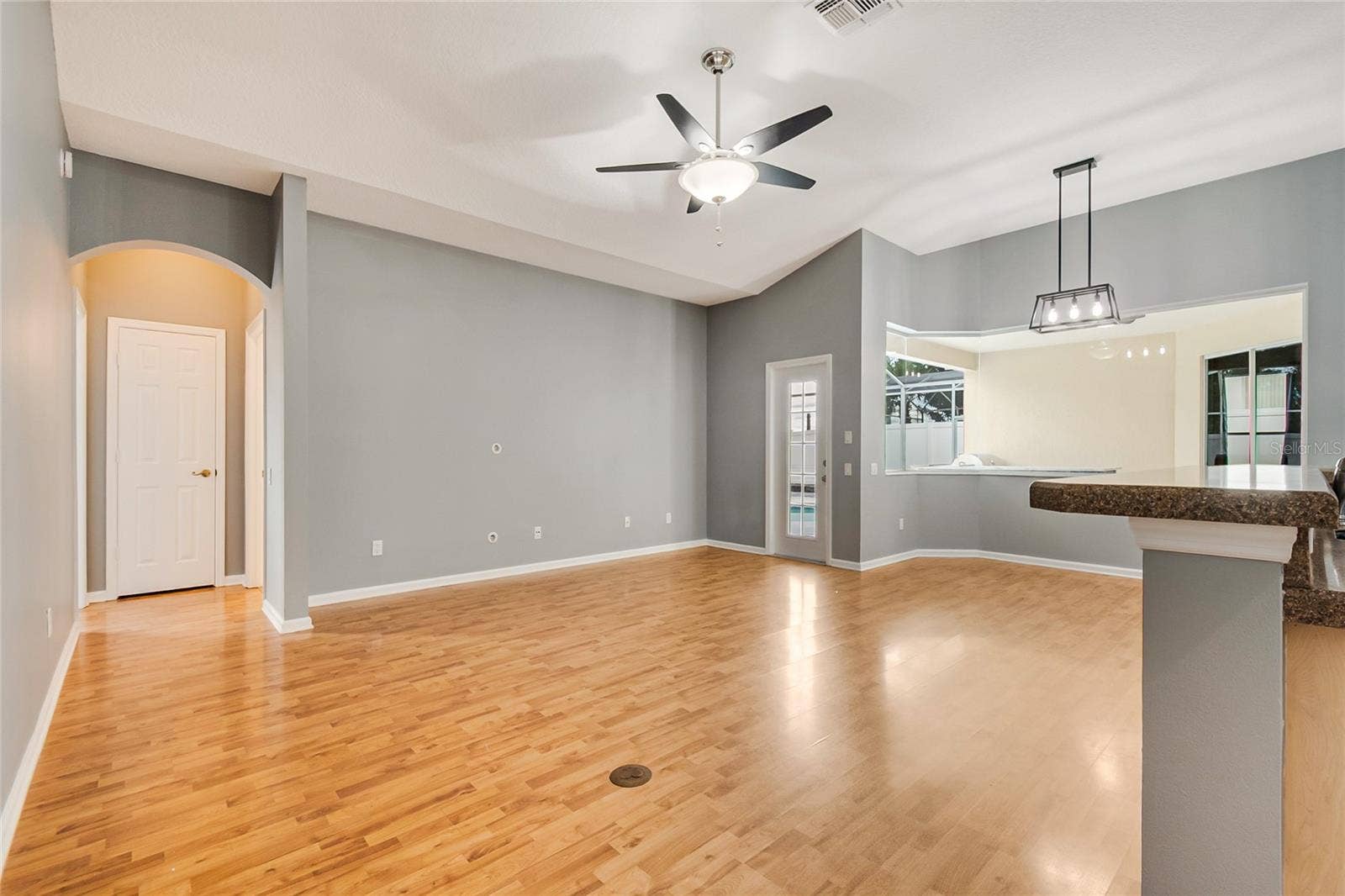 116 OAK GROVE CIRCLE, Lake Mary, FL 32746 Family Room