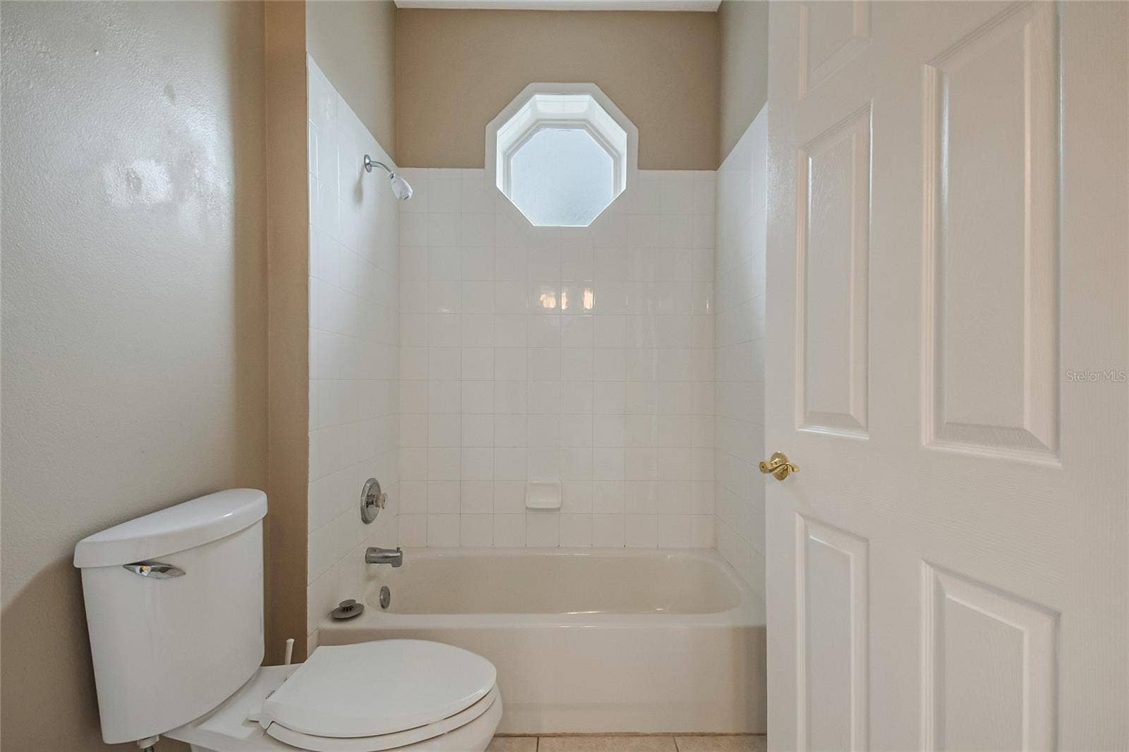 116 OAK GROVE CIRCLE, Lake Mary, FL 32746 116 OAK GROVE CIRCLE, Lake Mary, FL 32746