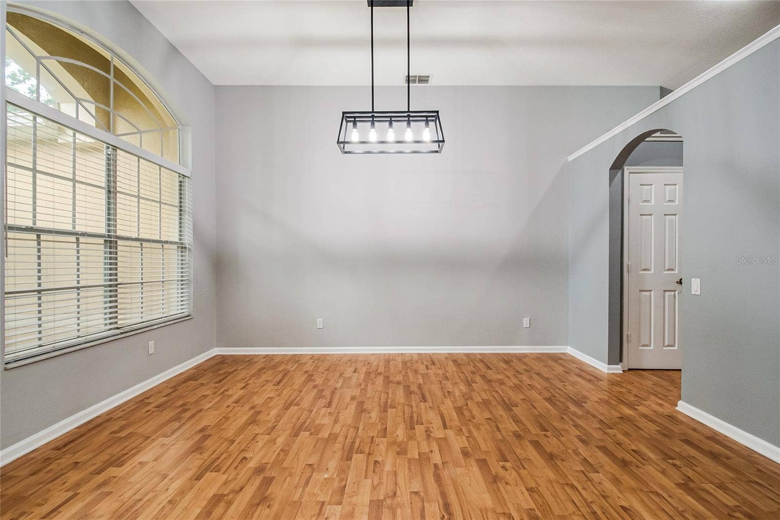 116 OAK GROVE CIRCLE, Lake Mary, FL 32746 116 OAK GROVE CIRCLE, Lake Mary, FL 32746