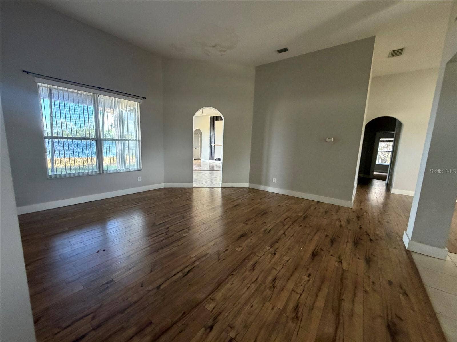 14639 GRAND COVE DRIVE, Orlando, FL 32837 Living Room