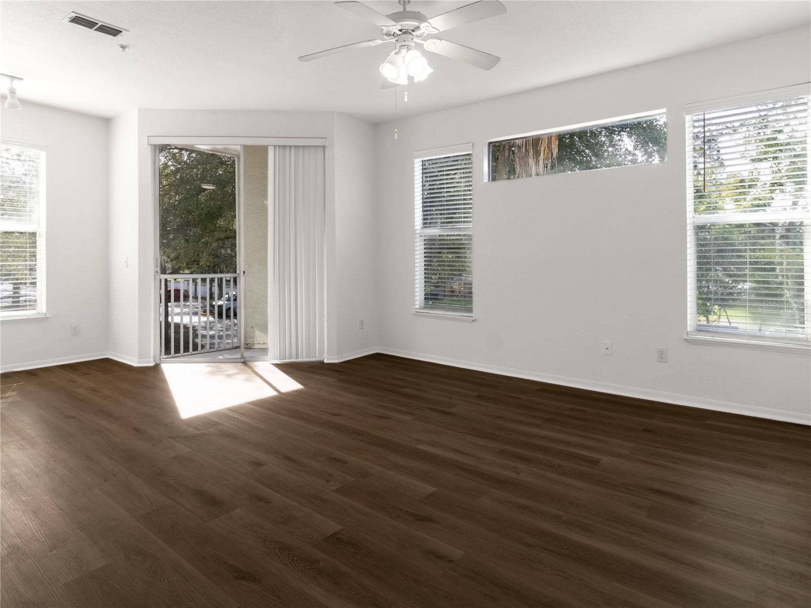 2718 MAITLAND CROSSING WAY, #201, Orlando, FL 32810 2718 MAITLAND CROSSING WAY, #201, Orlando, FL 32810