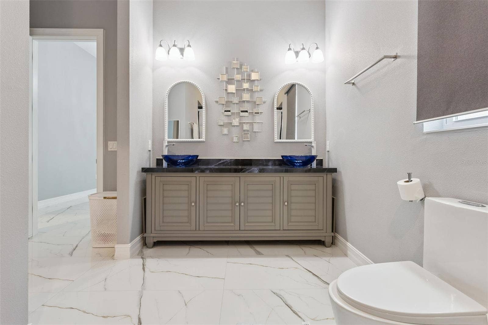 809 BURCH AVENUE, Winter Garden, FL 34787 Bathroom 1