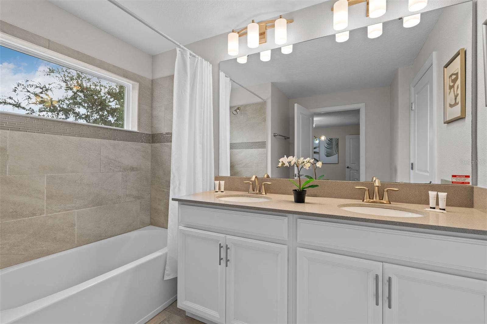 590 PEBBLE BEACH DRIVE, Davenport, FL 33896 590 PEBBLE BEACH DRIVE, Davenport, FL 33896