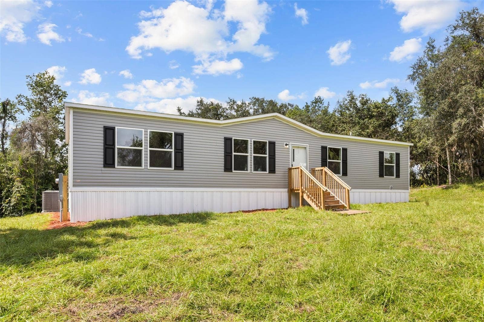 31608 SKYLINE DRIVE, Deland, FL 32720 Brand New Home