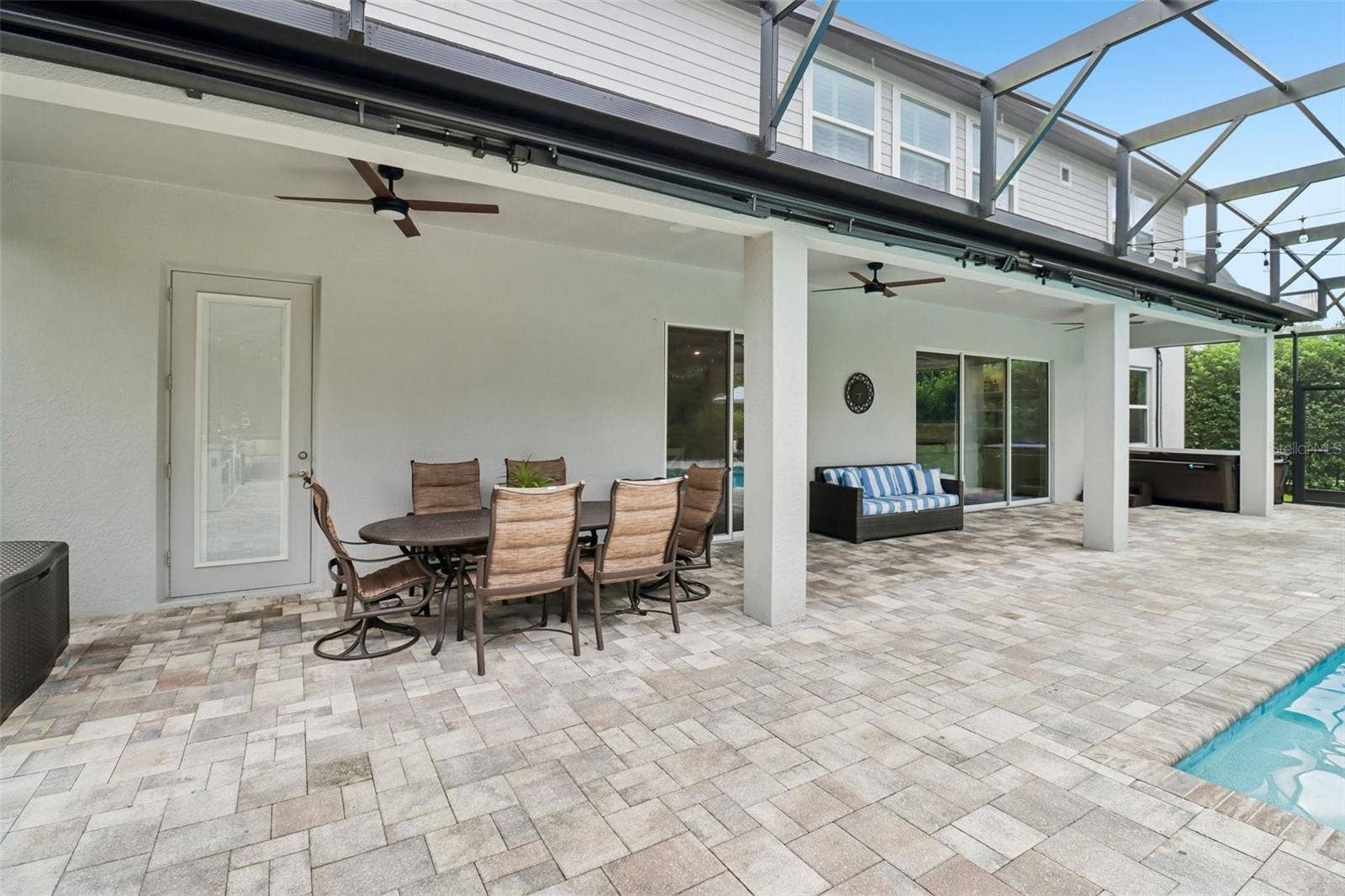 1257 WADING WATERS CIRCLE, Winter Park, FL 32792 Enjoy the lanai any time of day!