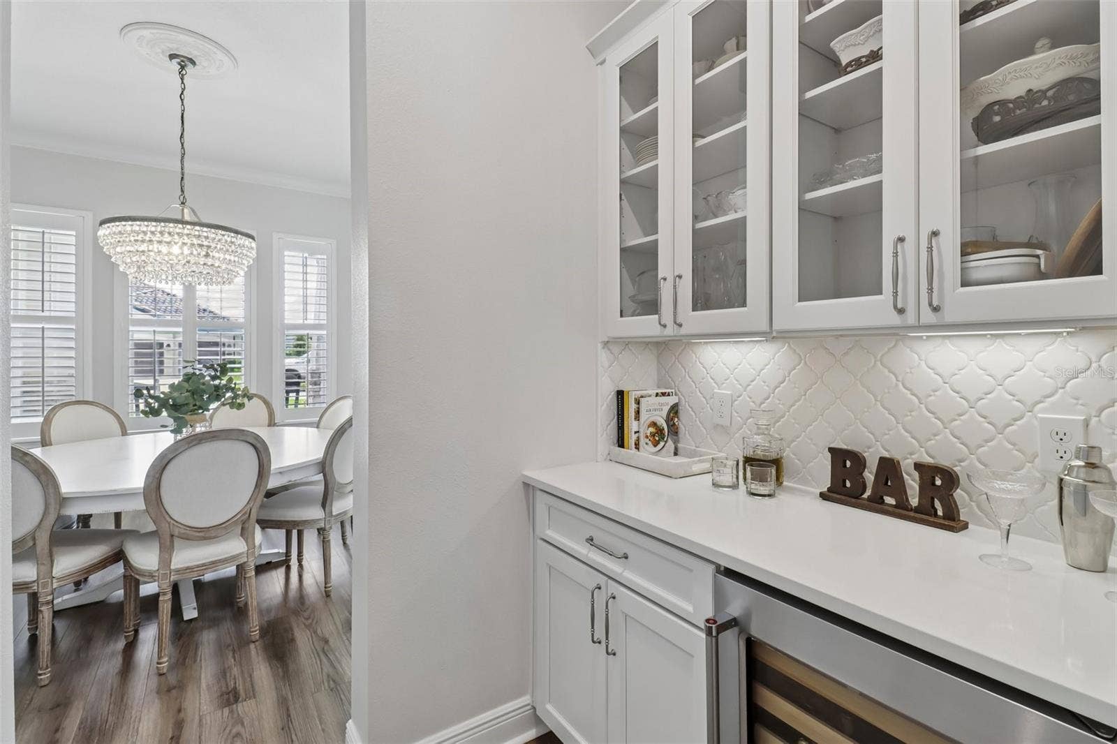 1257 WADING WATERS CIRCLE, Winter Park, FL 32792 Butler's pantry in between the kitchen & dining room