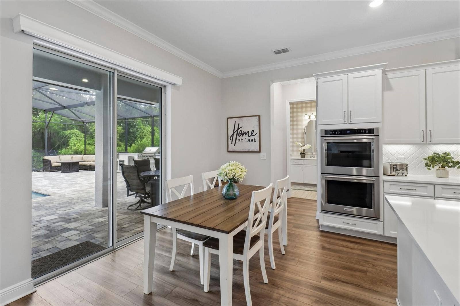 1257 WADING WATERS CIRCLE, Winter Park, FL 32792 Breakfast nook with a lovely view!
