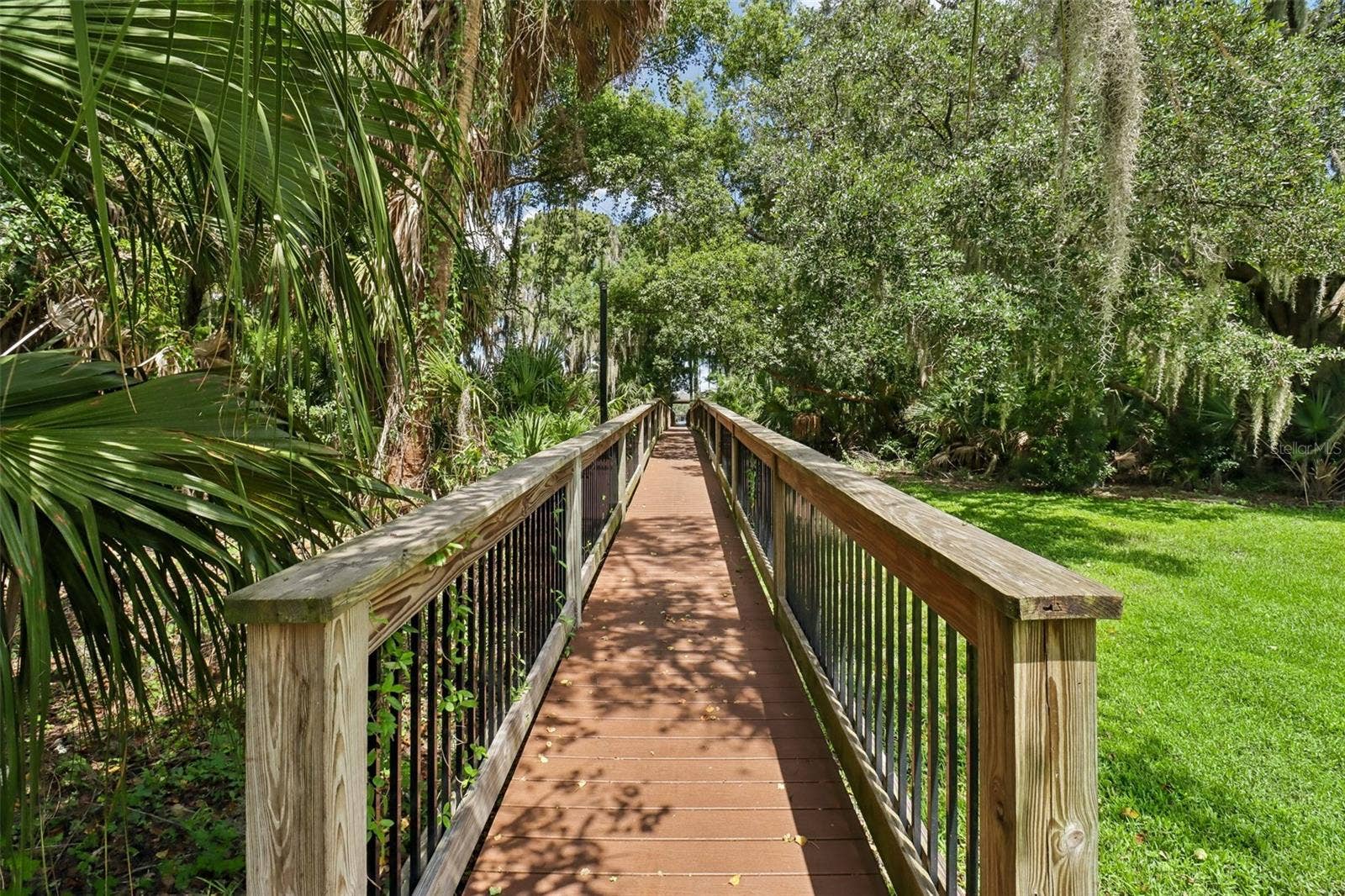 1257 WADING WATERS CIRCLE, Winter Park, FL 32792 Community dock to Lake Howell