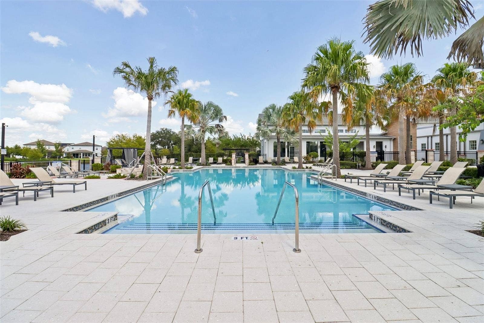 1257 WADING WATERS CIRCLE, Winter Park, FL 32792 Community Pool