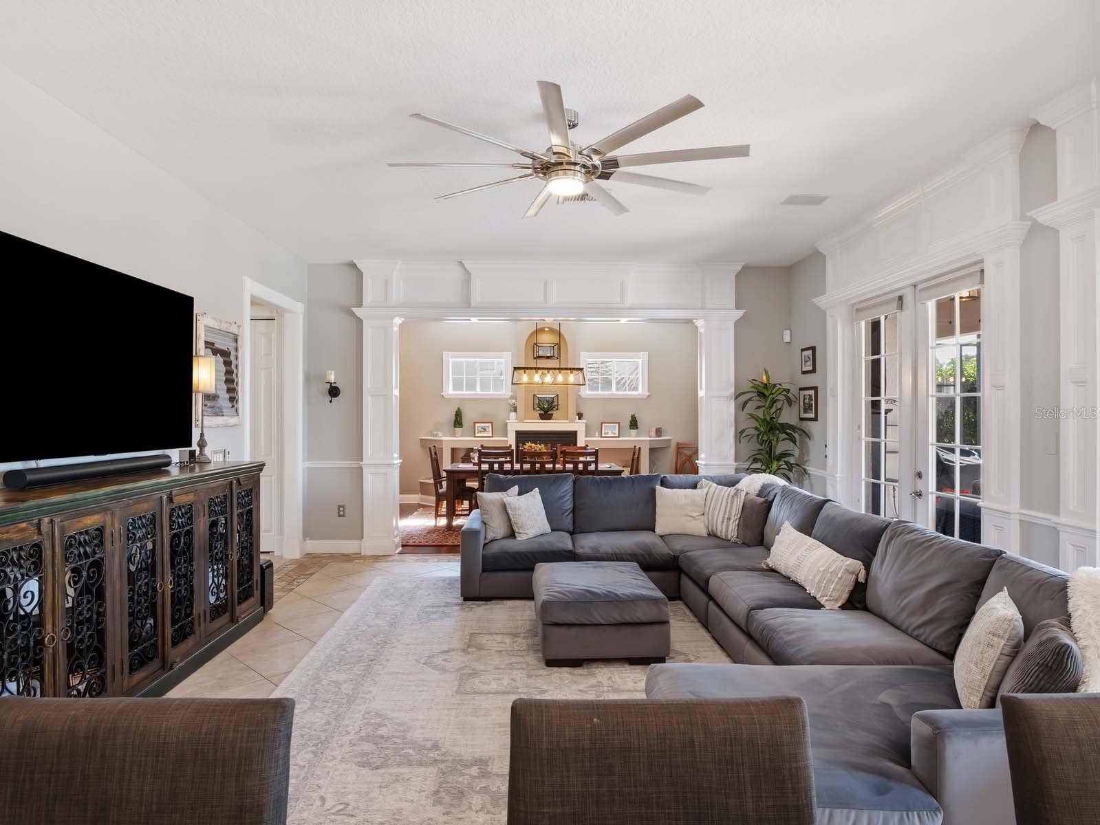 12721 JACOB GRACE COURT, Windermere, FL 34786 Family Room & Dining