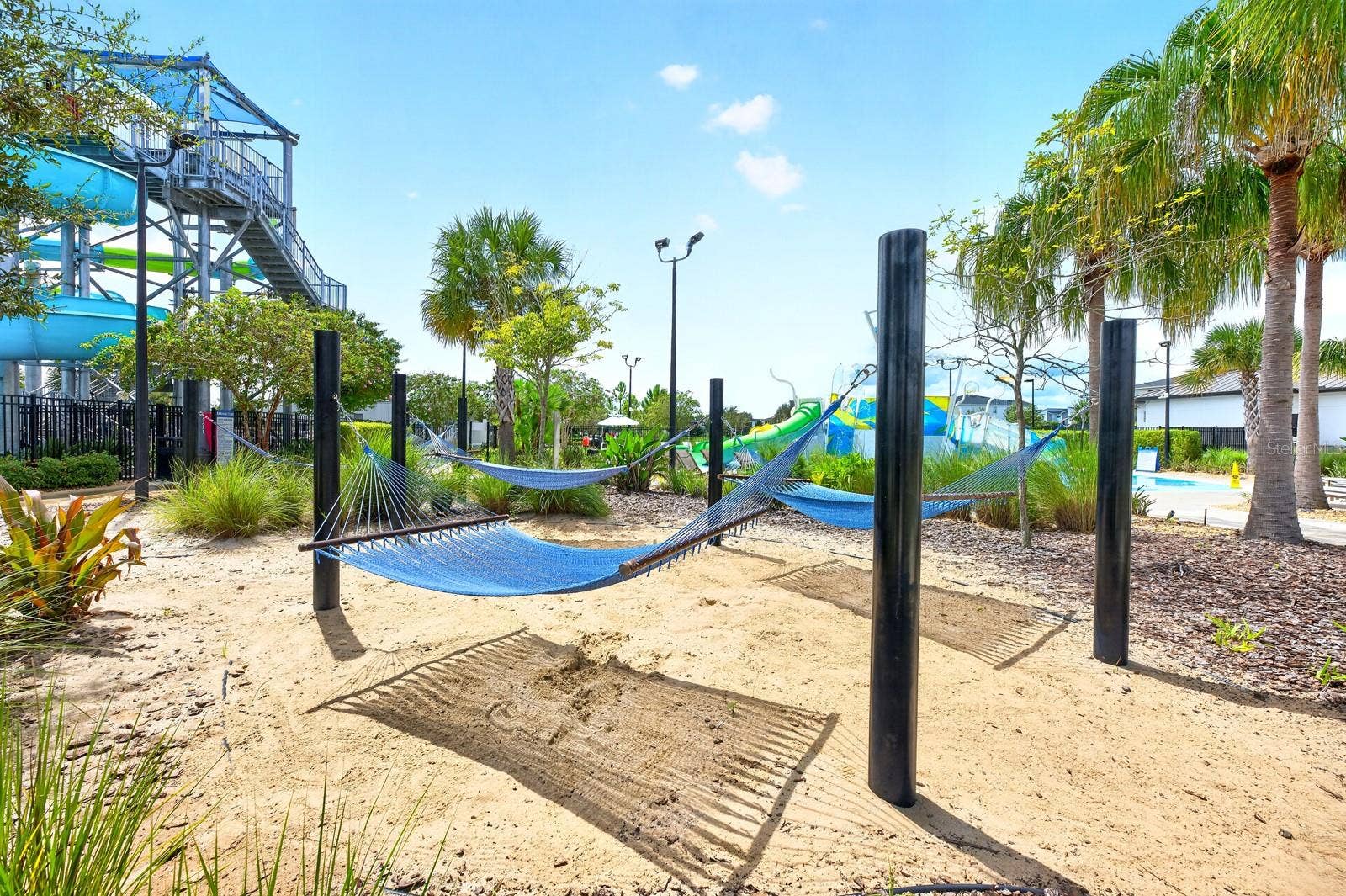 1045 LEADER STREET, Davenport, FL 33896 Plenty of places to enjoy the sun.